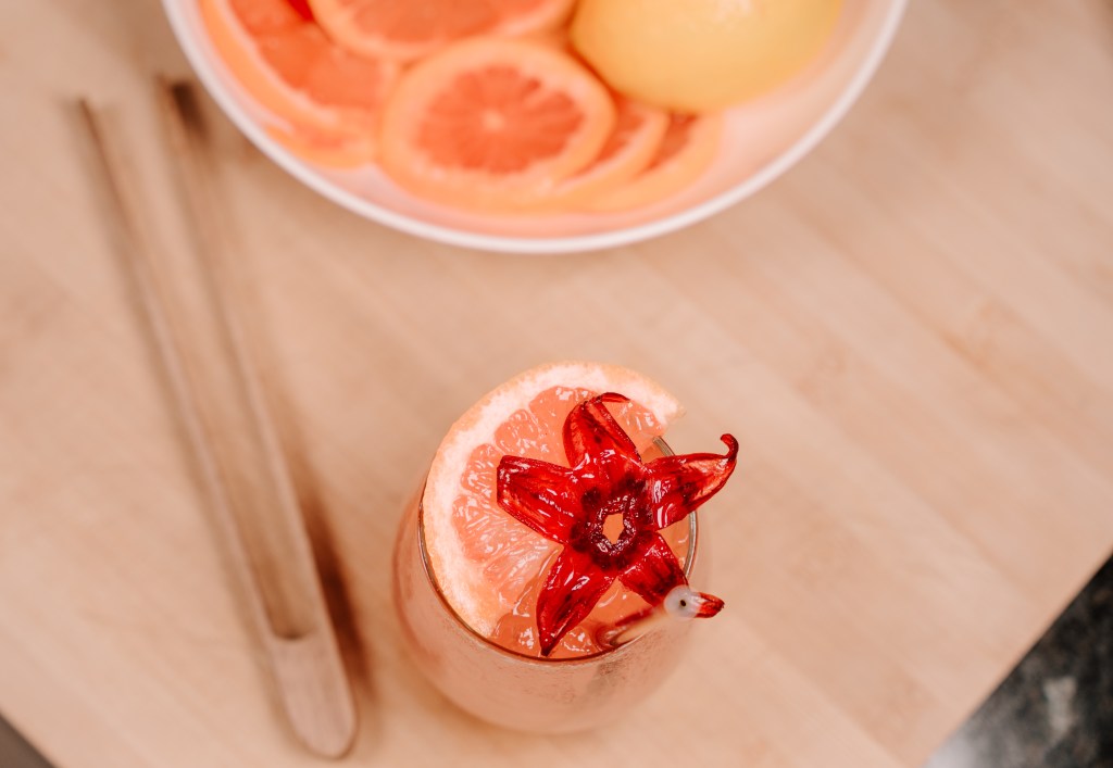 Grapefruit Elderflower Spritz